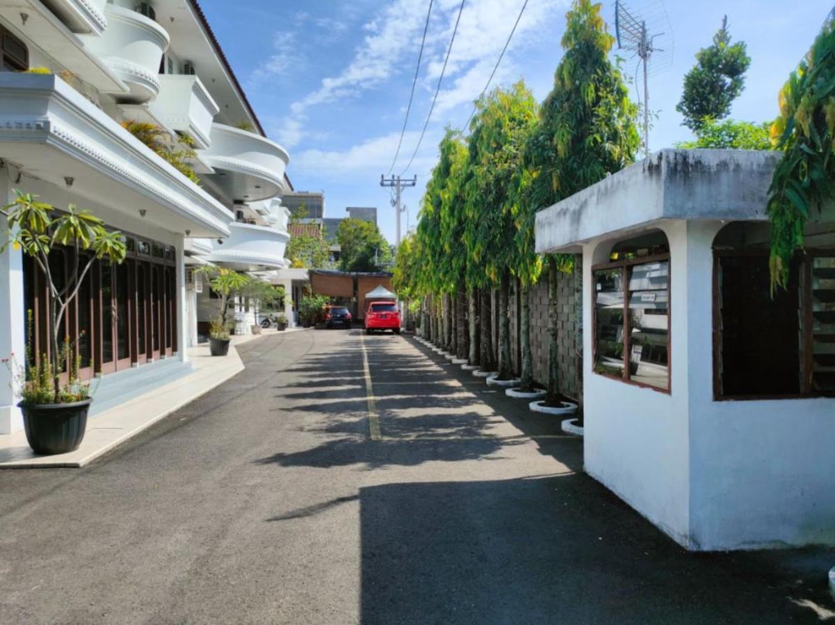 Wisma Hari Kota Μεντάν Εξωτερικό φωτογραφία