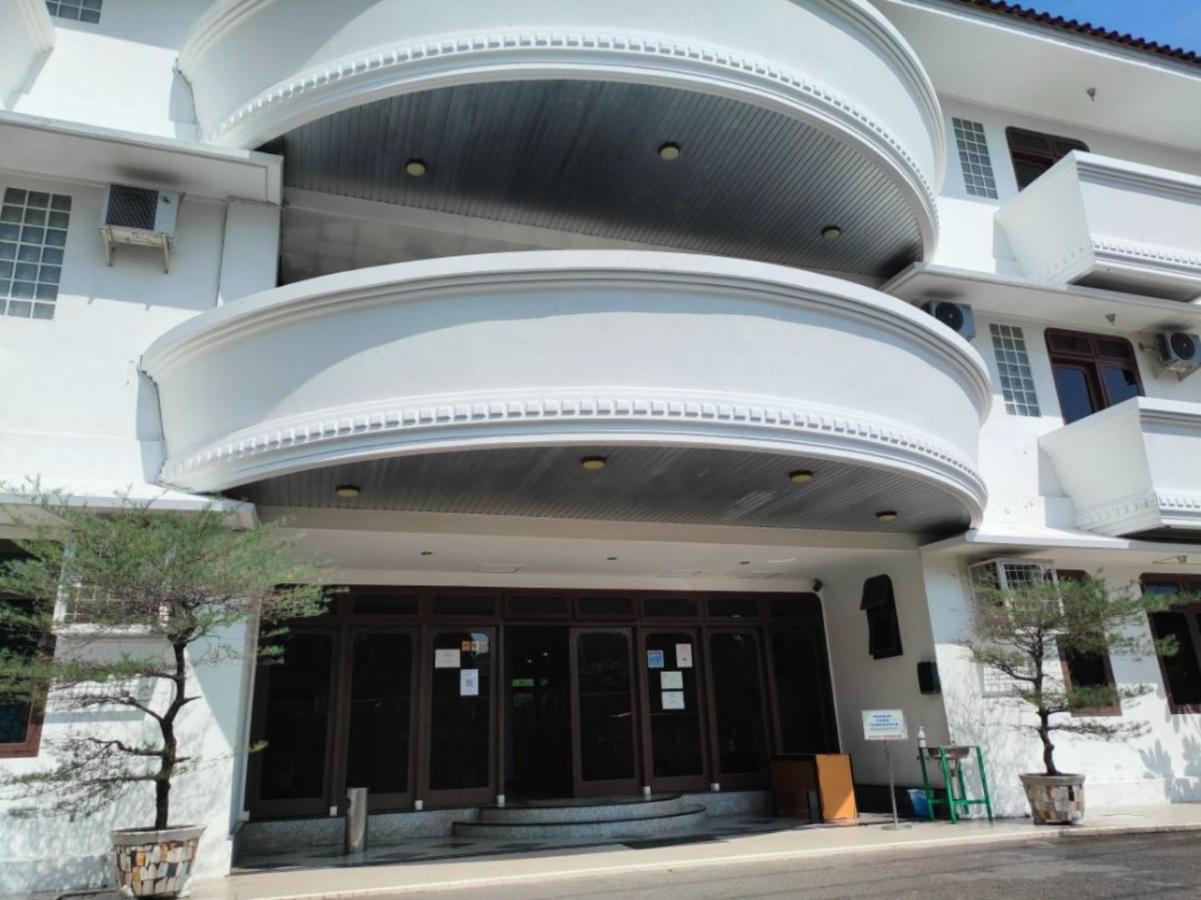 Wisma Hari Kota Μεντάν Εξωτερικό φωτογραφία
